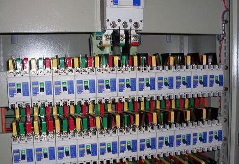 低壓成套設(shè)備